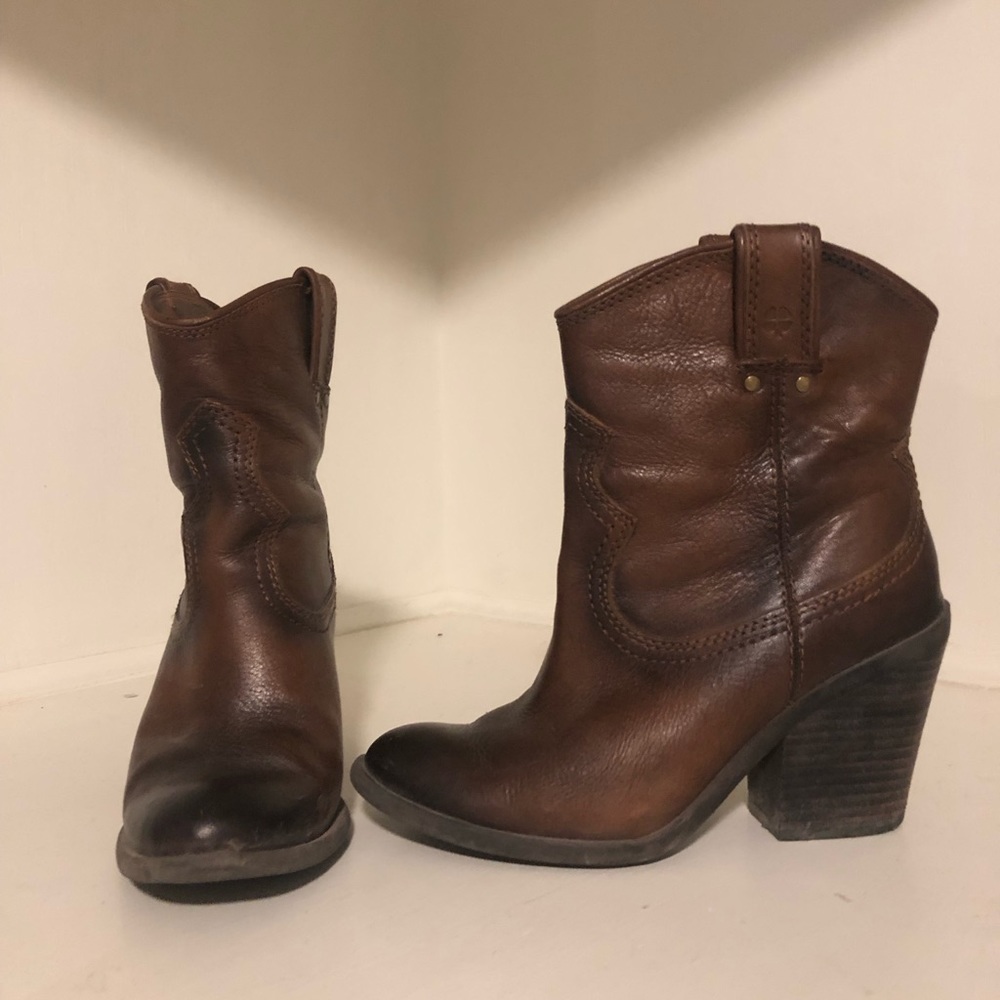 Lucky Brand boots